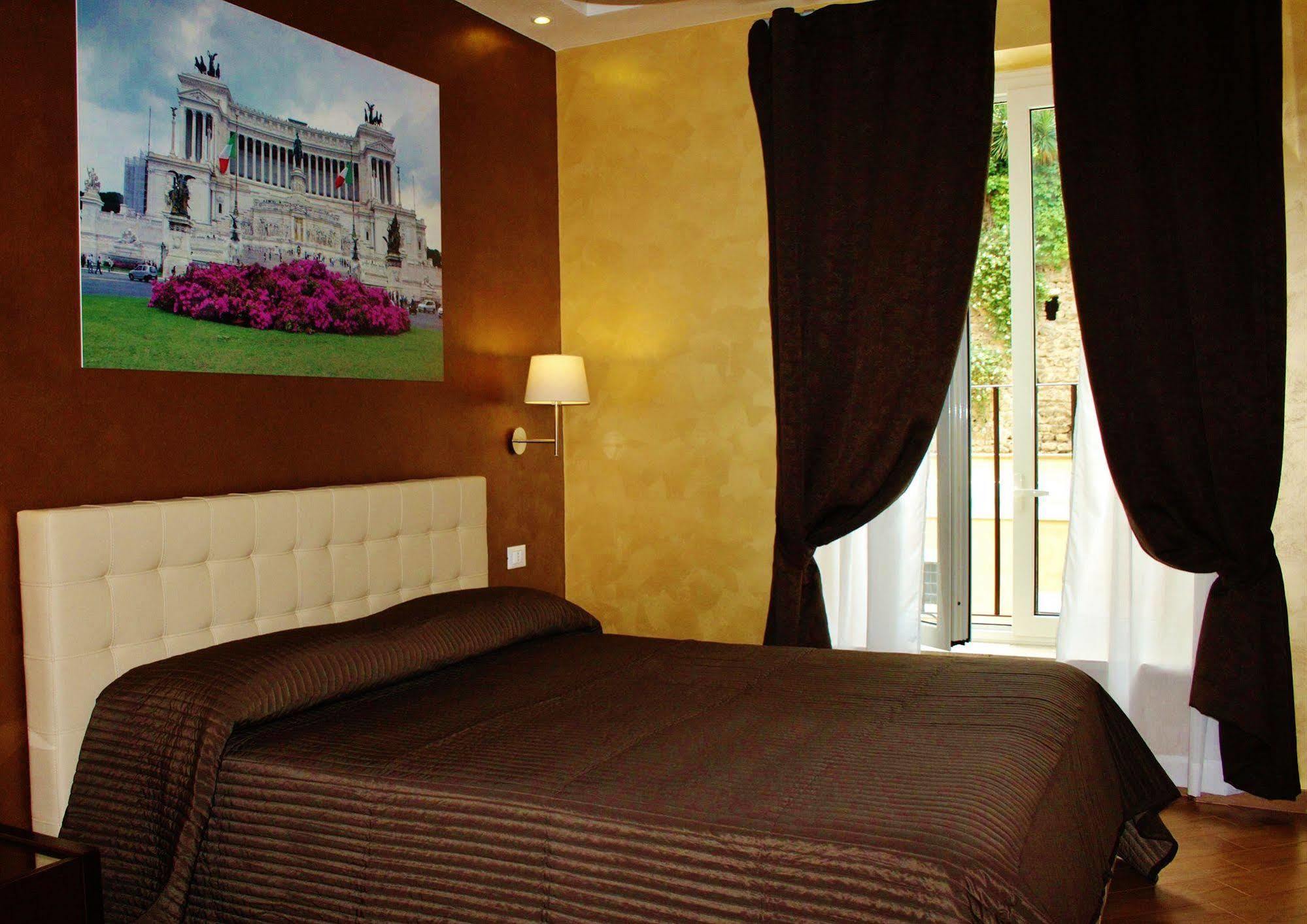 My Suites Piazza Di Spagna Rome Bagian luar foto