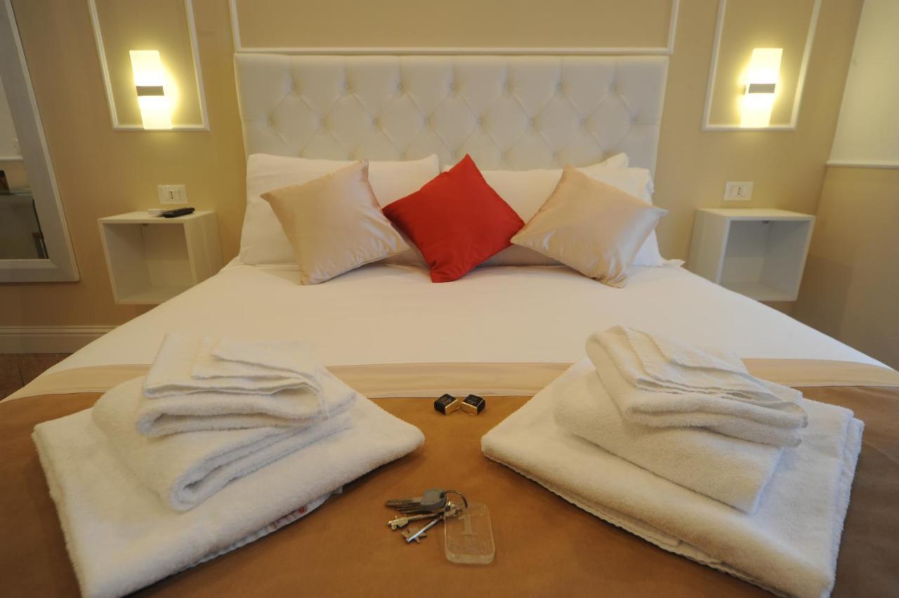 My Suites Piazza Di Spagna Rome Bagian luar foto