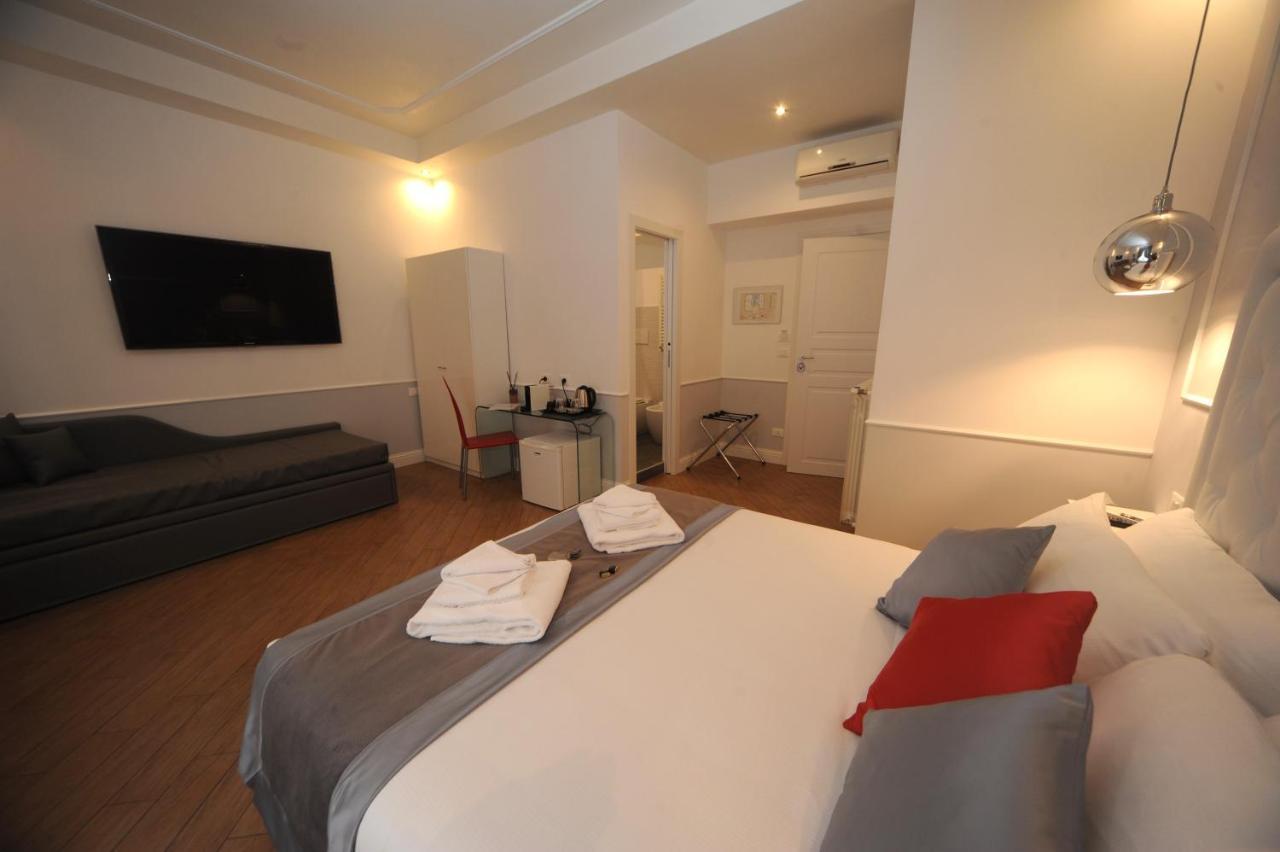 My Suites Piazza Di Spagna Rome Bagian luar foto